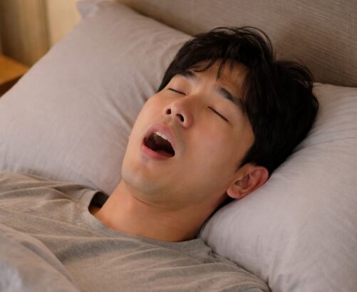 코골이와 수면무호흡 차이 – 자가진단 체크리스트로 내 상태 확인하기